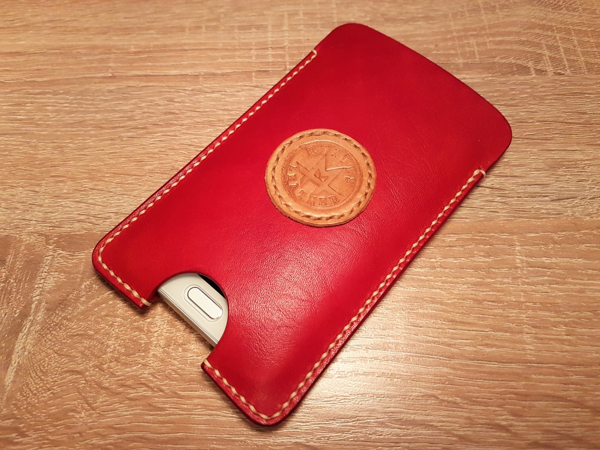 January 2017 – Cell-phone leather case